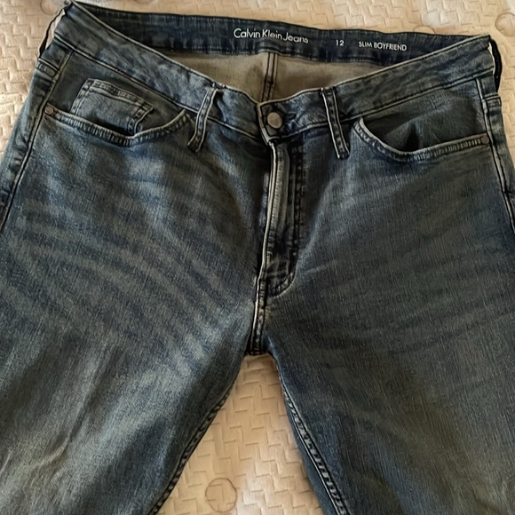 Calvin Klein Jeans - Picture 4 of 5